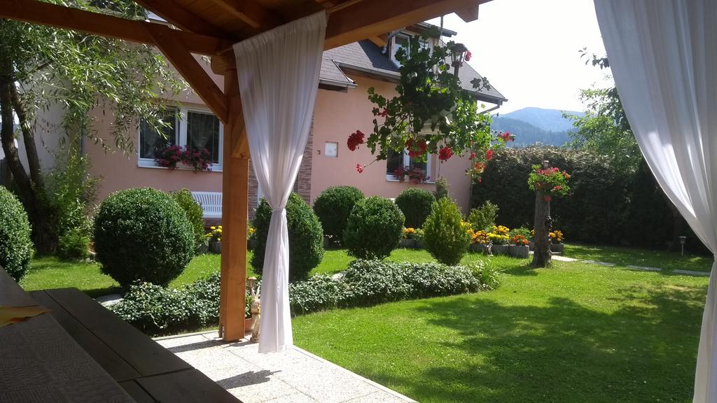 Rekreacny Dom Apartment Strecno Екстериор снимка